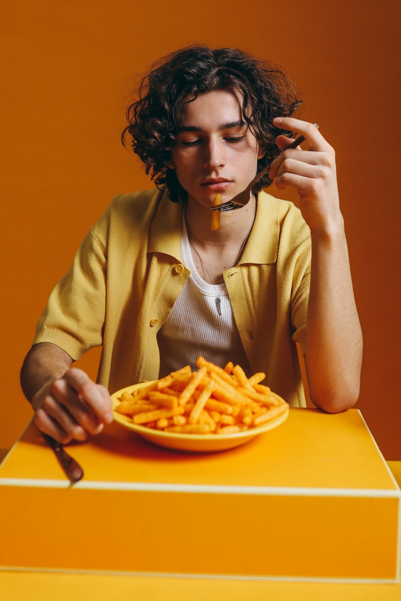 How to Navigate Emotional Eating pattern