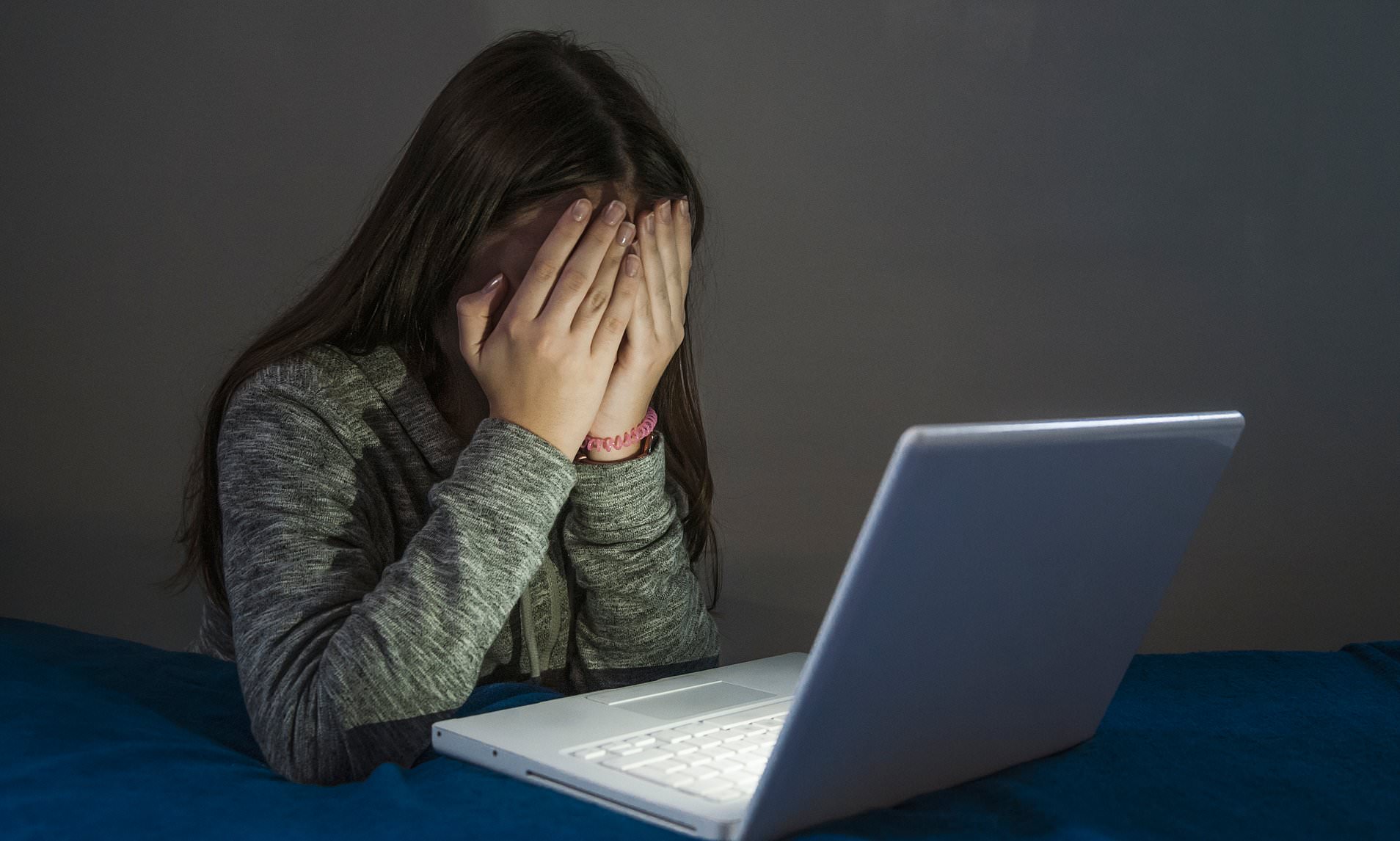 How Social Media Impacts Body Image cyberbullying