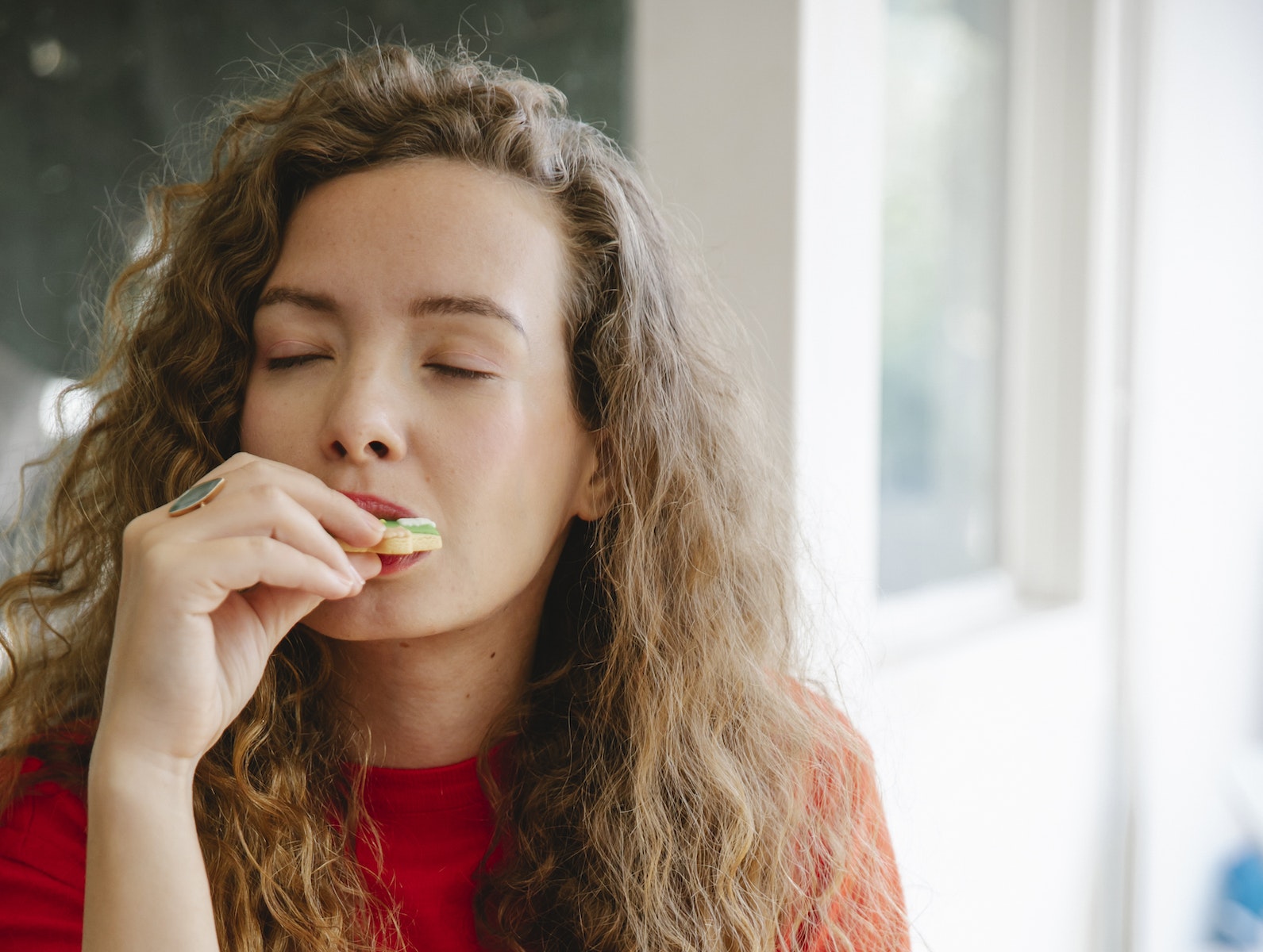 How to Overcome Emotional Eating Using Mindfulness hunger
