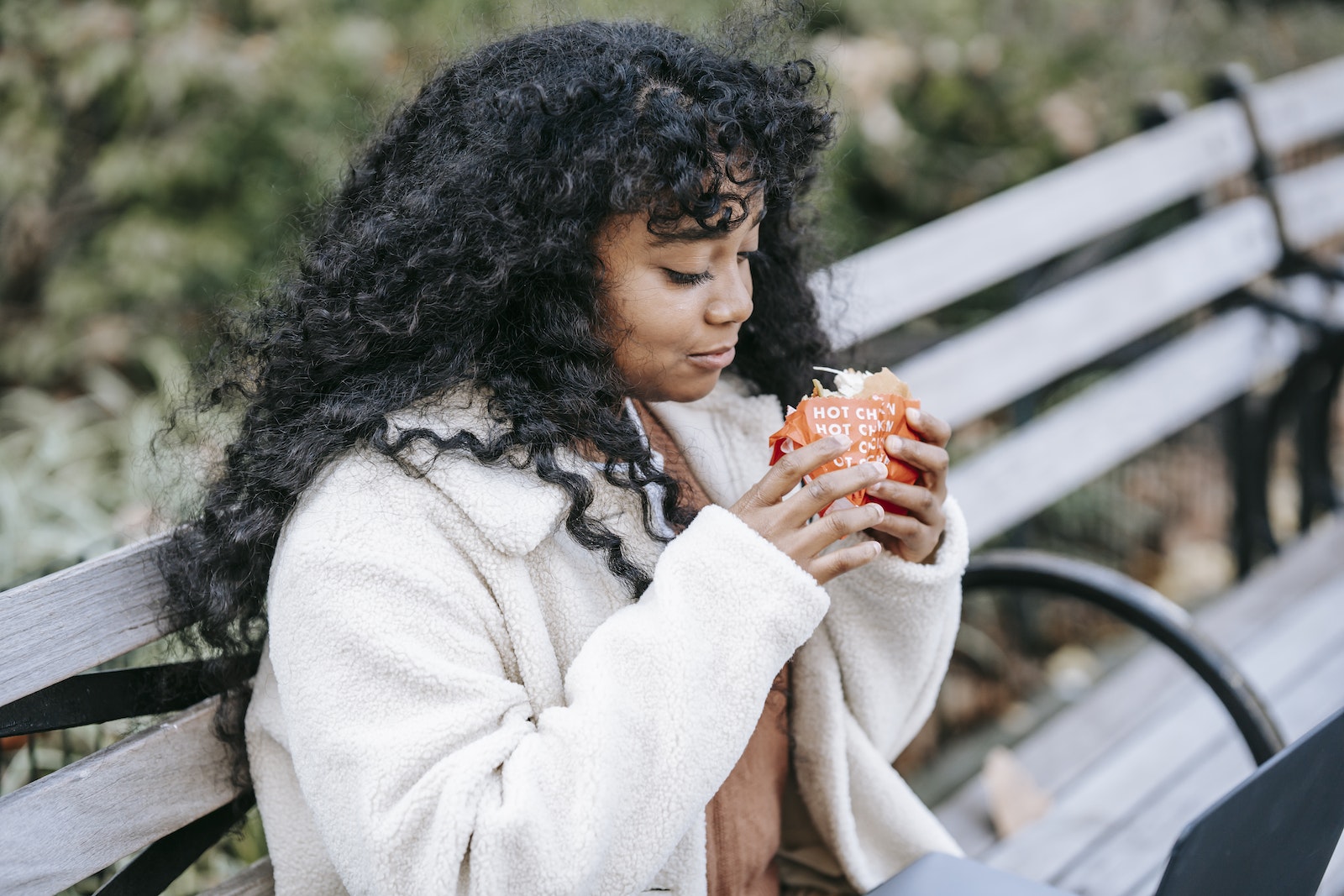 Mindful eating and emotional hunger long-term
